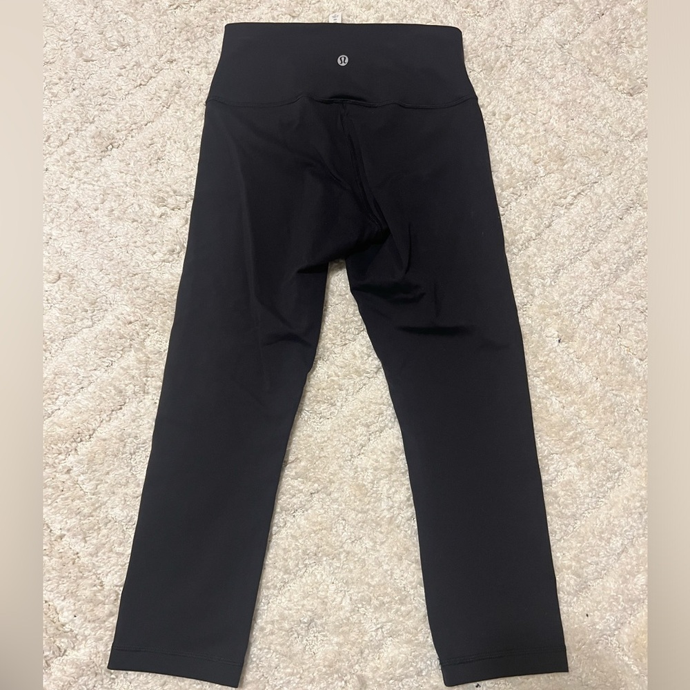 Lululemon crop legging in black